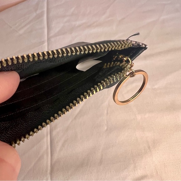 NWT 🥀 XOXO Women's Faux Leather Credit Card Holder Wallet - Picture 6 of 6